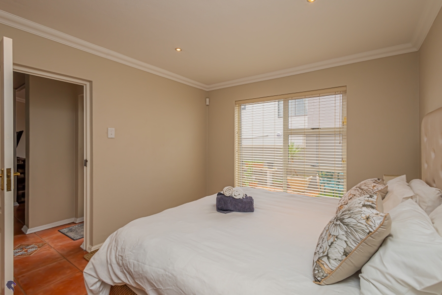 5 Bedroom Property for Sale in Waterfront Western Cape